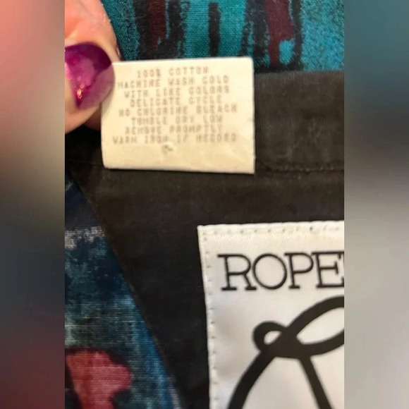 Roper Vintage Western Rodeo Shirt Abstract 90s Print Rare. Size XL 17 1/2 x 35 - Picture 8 of 9